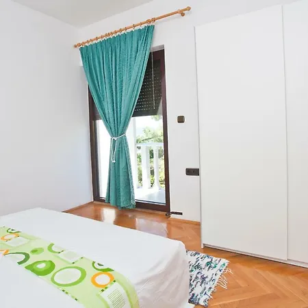 Apartament Raljevic *