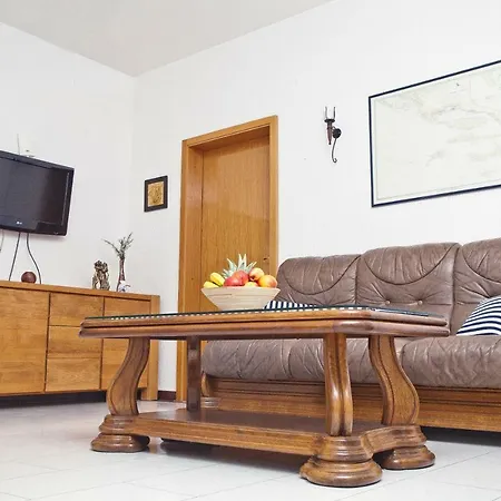 Raljevic Apartament Stanici