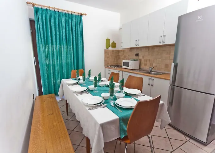 Raljevic Apartman Stanići